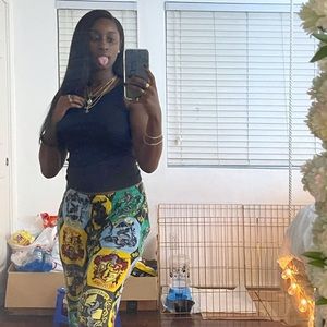 Meet your Posher, Robyn🕊